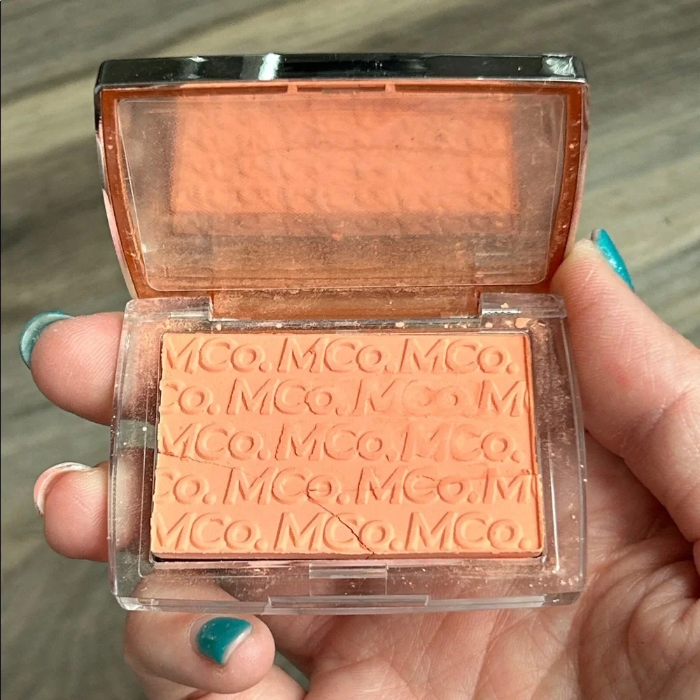 MCoBeauty Glow Up pH Powder Blush Peach Pop